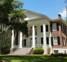 The Grove Museum