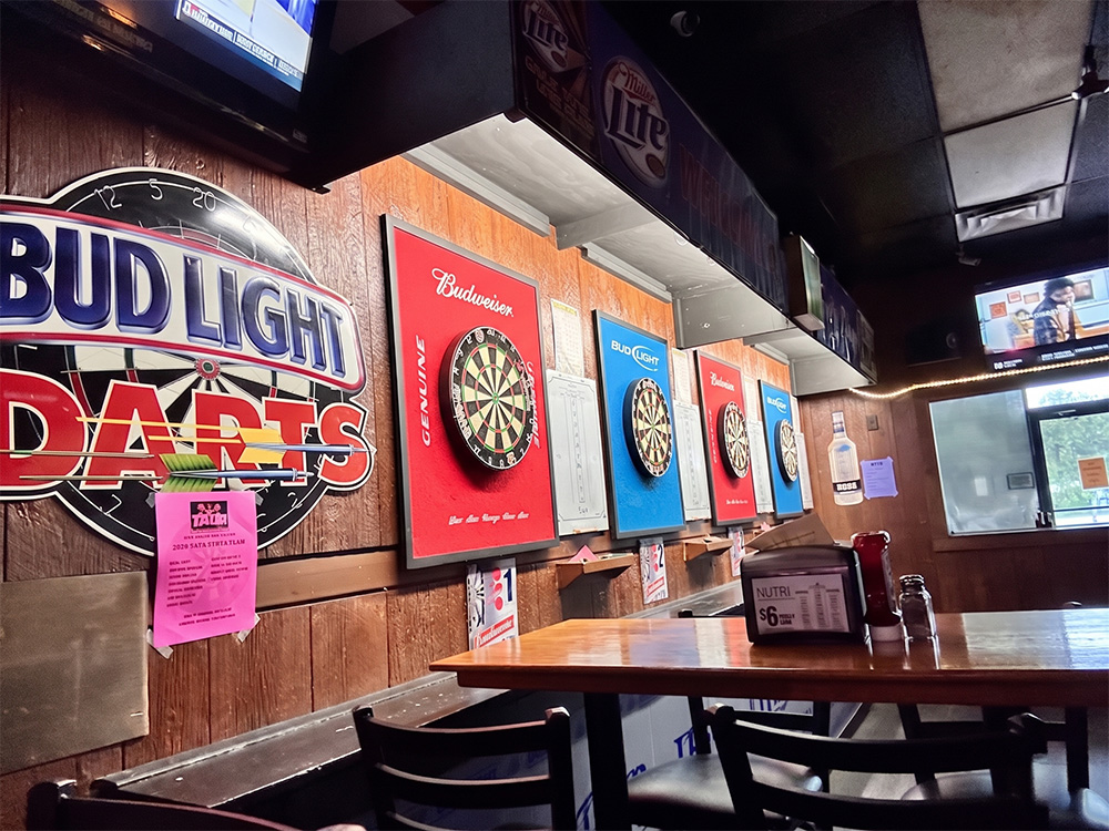 Salty Dawg Pub & Deli